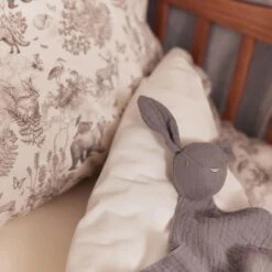 Jollein Baby Dekbedovertrek Met Sloop 100x135/140cm Pimpelmees - Forest Animals -Jollein 1200x1200 152