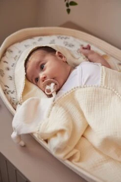 Jollein Hoeslaken Wieg Jersey 40/50x80/90cm Wild Flowers -Jollein 800x1200 112