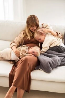 Jollein Baby Deken Wieg 75x100cm Teddy Bliss Knit - Nougat -Jollein 800x1200 122