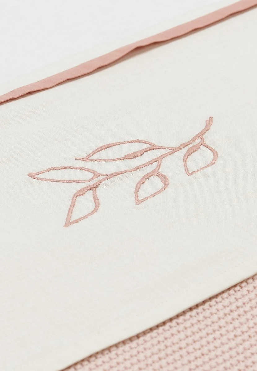 Jollein Baby Laken Ledikant 120x150cm Meadow - Rosewood 8 Jollein Baby Laken Ledikant 120x150cm Meadow - Rosewood - Afbeelding 6